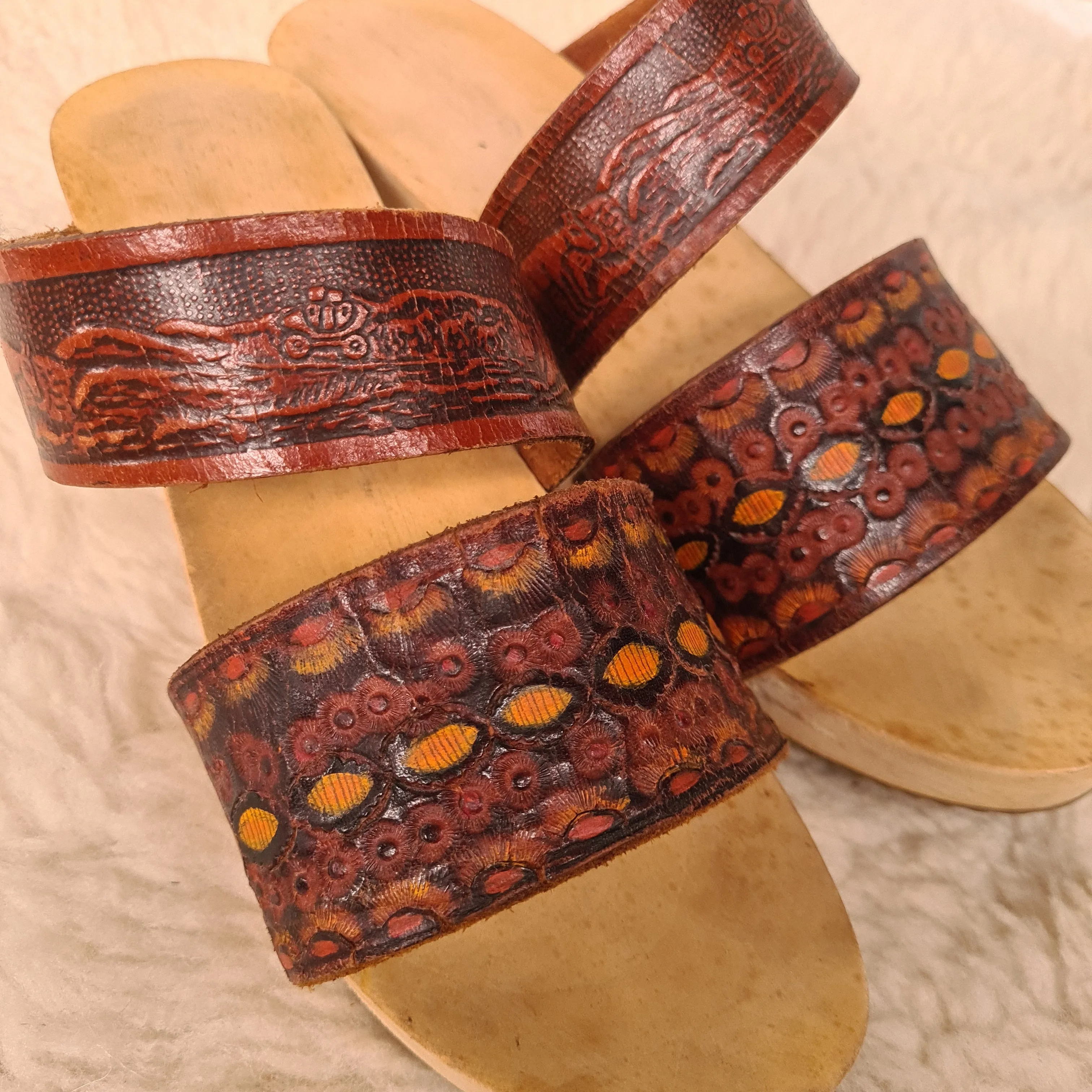 Tooled leather wooden shoes size 7